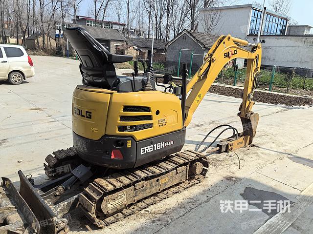 整机右后45°（整机外观）