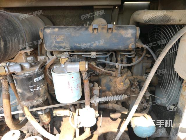 發(fā)動機(jī)室（上車部件）