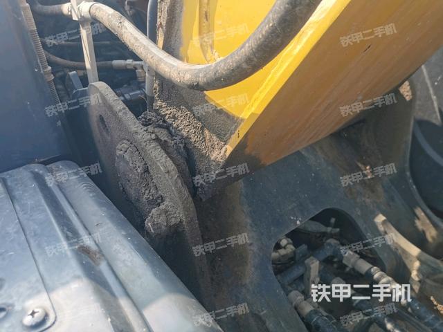 大臂根部 斜视（工作和回转装置）