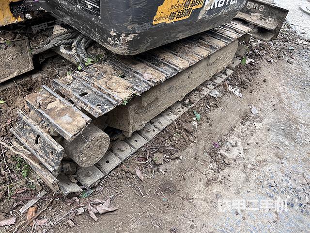 单侧履带整体（整机外观）