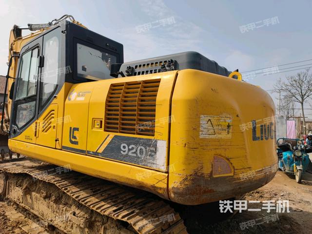 右后45（整機外觀）