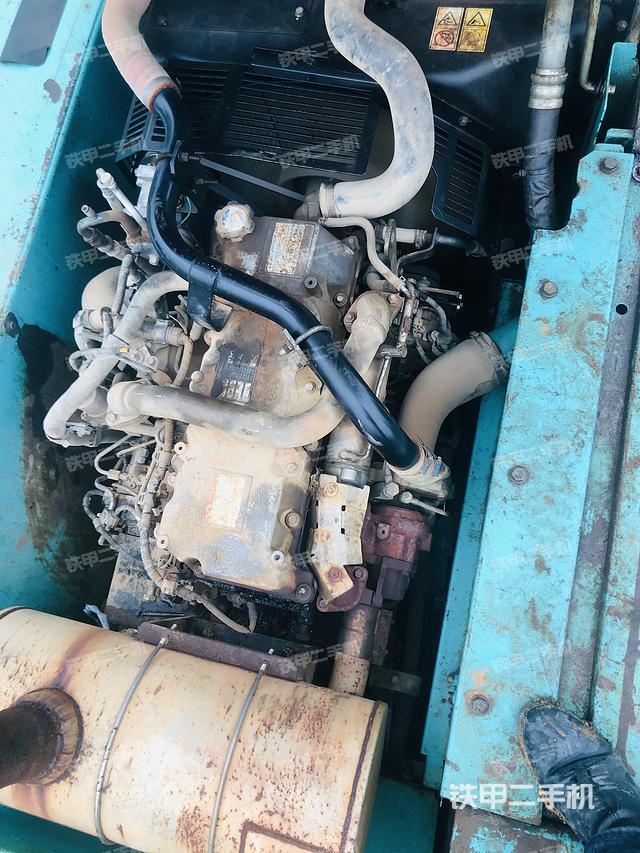 发动机整体俯视（整机外观）