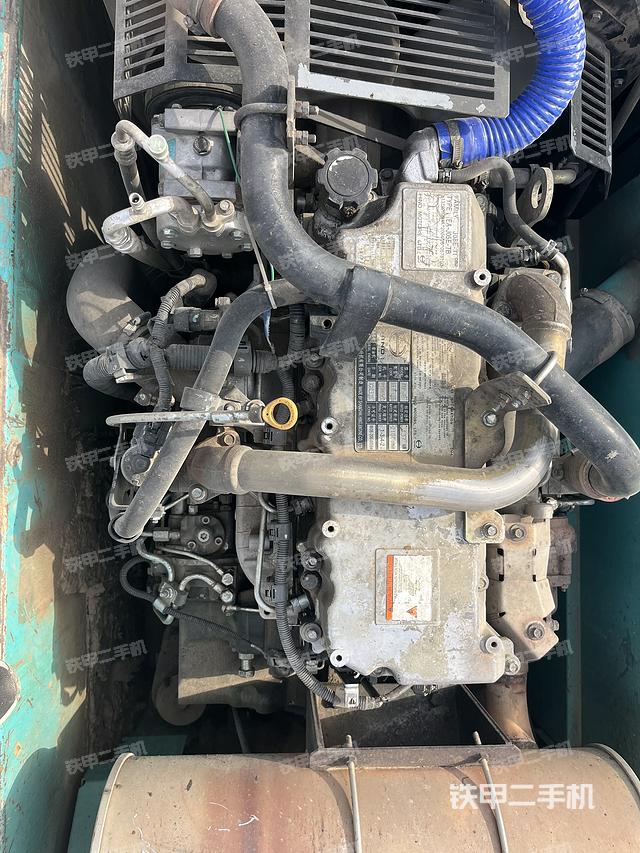 发动机整体俯视（整机外观）