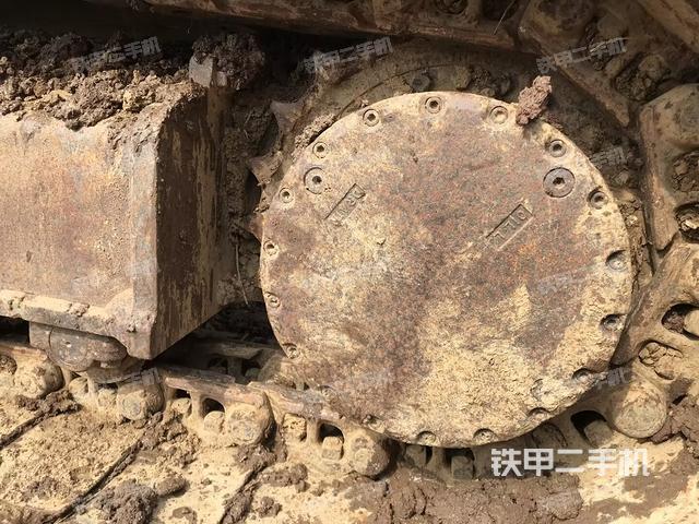 右側(cè)行走馬達(dá)蓋板(行走機(jī)構(gòu)) 右側(cè)行走馬達(dá)蓋板(行走機(jī)構(gòu))