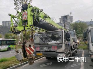 重庆-重庆市二手中联重科ZLJ5333JQZ25V起重机实拍照片
