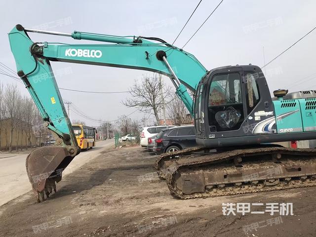 神鋼SK210LC-8挖掘機