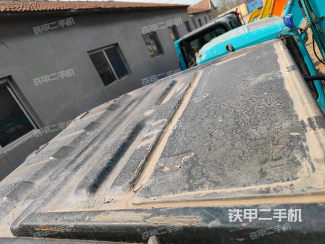 頂棚整體(駕駛室部分) 頂棚整體(駕駛室部分)