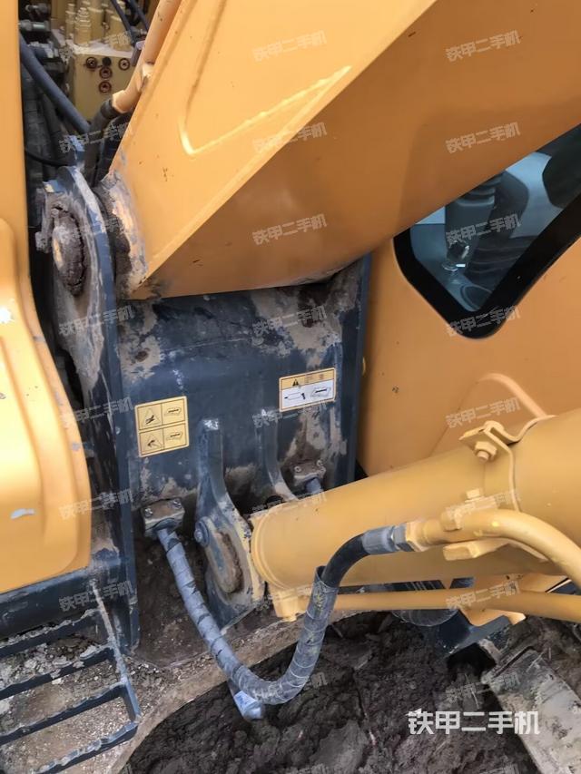 大臂整體?右側(cè)（工作和回轉(zhuǎn)裝置）