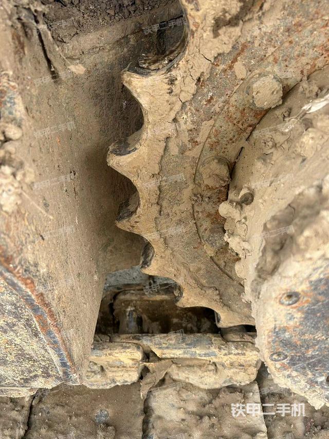 单侧履带整体（整机外观）