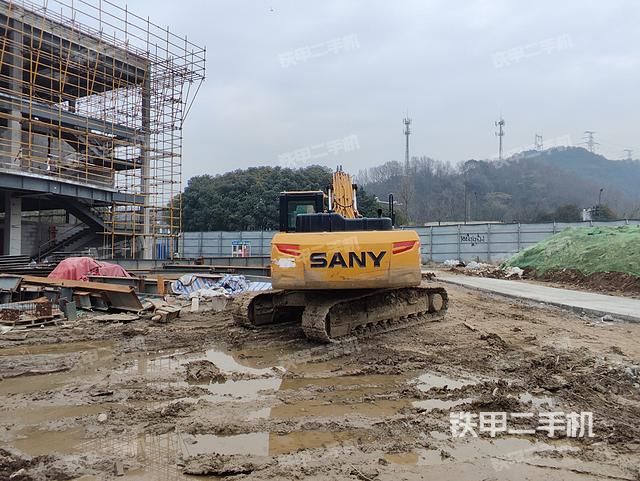 整机右后45°（整机外观）