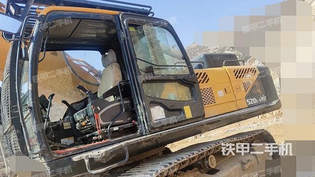 驾驶室整体（整机外观）