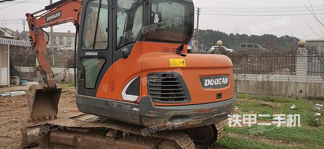 整机右后45°（整机外观）