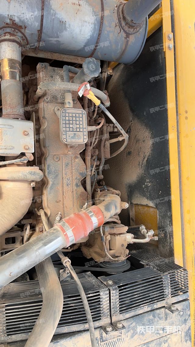 发动机整体俯视（整机外观）