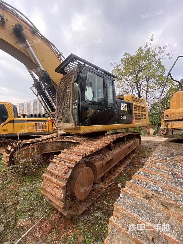 驾驶室整体（整机外观）