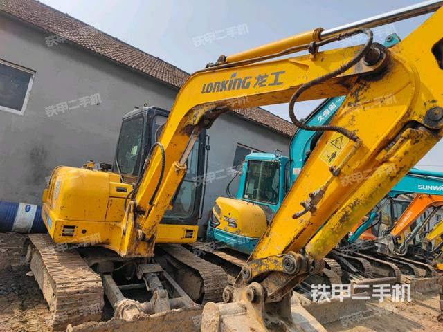小臂整體右前(工作和回轉(zhuǎn)裝置) 小臂整體右前(工作和回轉(zhuǎn)裝置)
