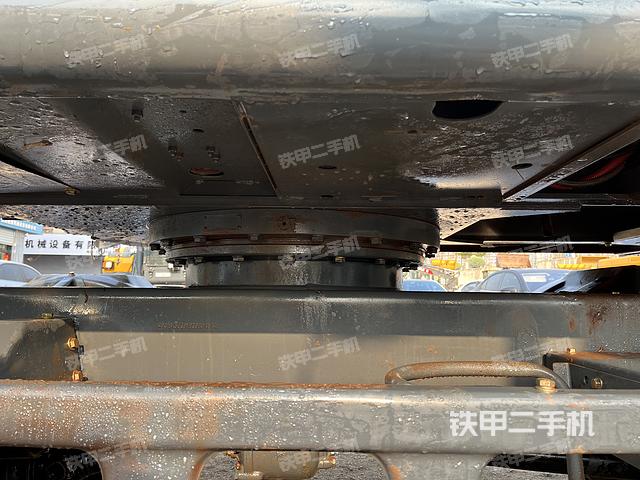 驾驶室整体（整机外观）