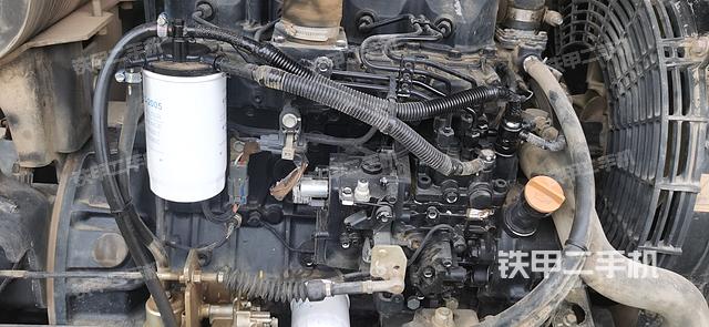 发动机整体俯视（整机外观）