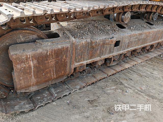 单侧履带整体（整机外观）