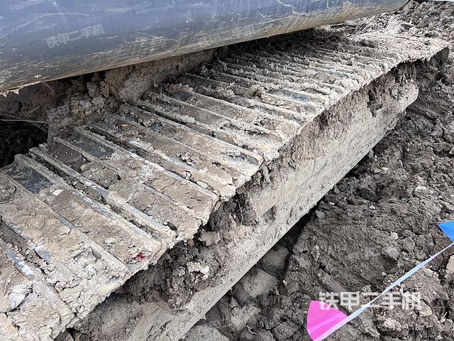 单侧履带整体（整机外观）