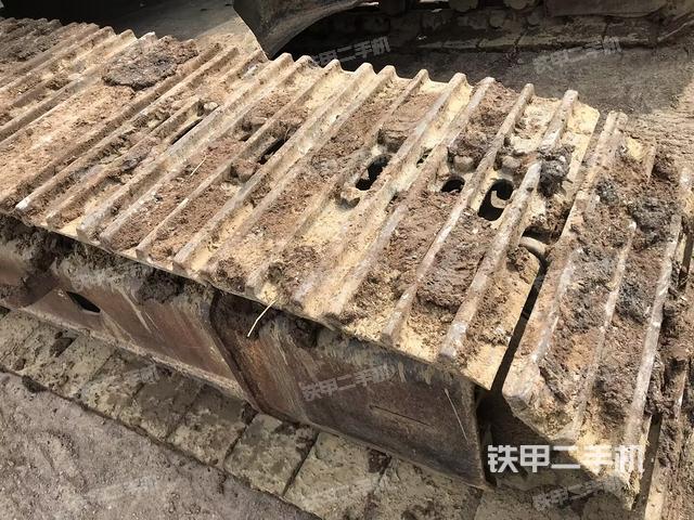 左托鏈輪和鏈筋(行走機(jī)構(gòu)) 左托鏈輪和鏈筋(行走機(jī)構(gòu))