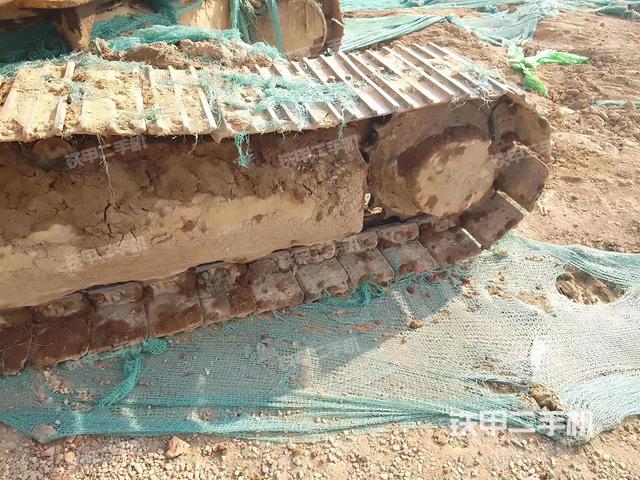 单侧履带整体（整机外观）