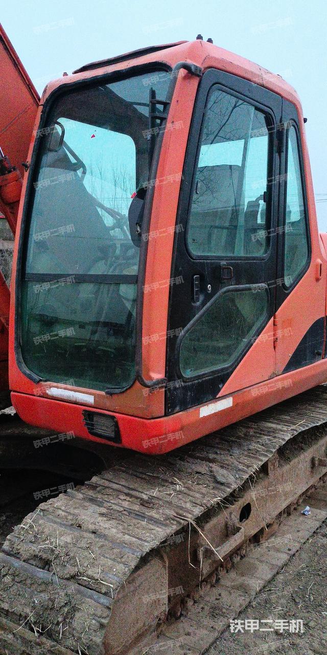 驾驶室整体（整机外观）