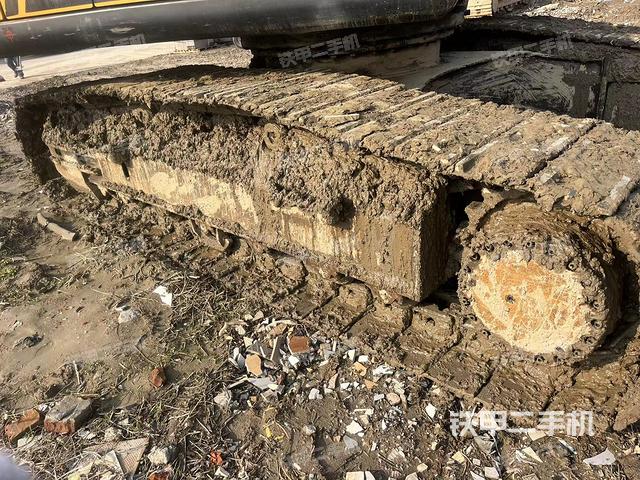 单侧履带整体（整机外观）