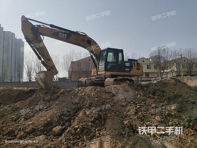 卡特彼勒320D2液压挖掘机