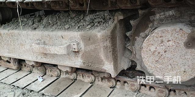 单侧履带整体（整机外观）