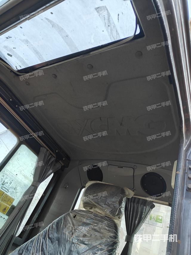 驾驶室顶部（整机外观）