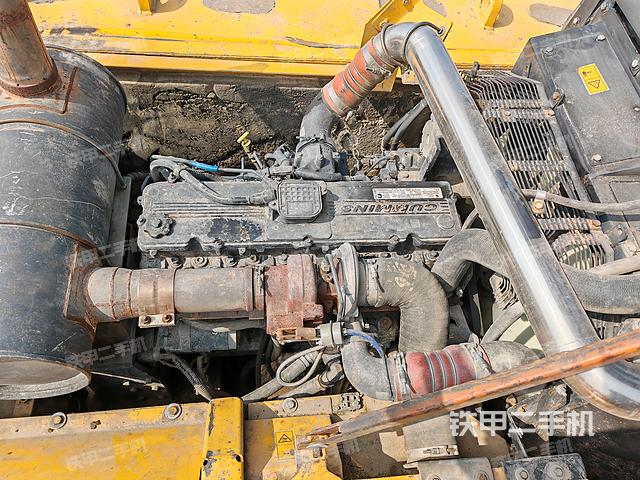 发动机整体俯视（整机外观）