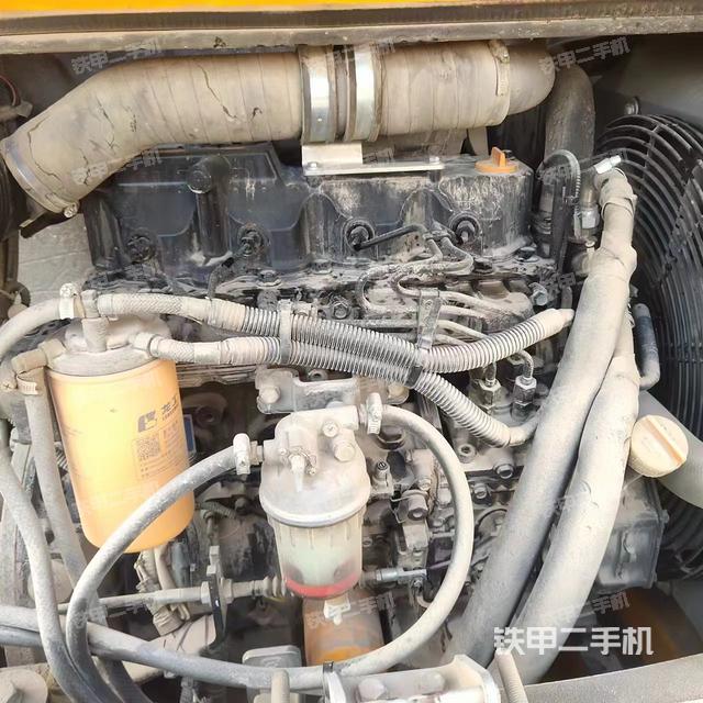 发动机整体俯视（整机外观）