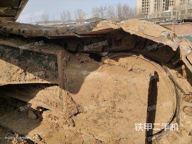 单侧履带整体（整机外观）