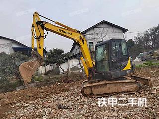 四川-甘孜藏族自治州二手现代R55-7挖掘机实拍照片