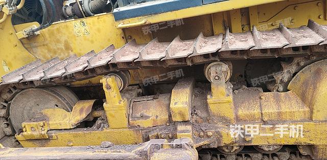 整机右侧（设备外观及核心部件）