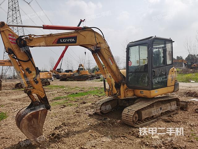 雷沃重工FR60E挖掘机