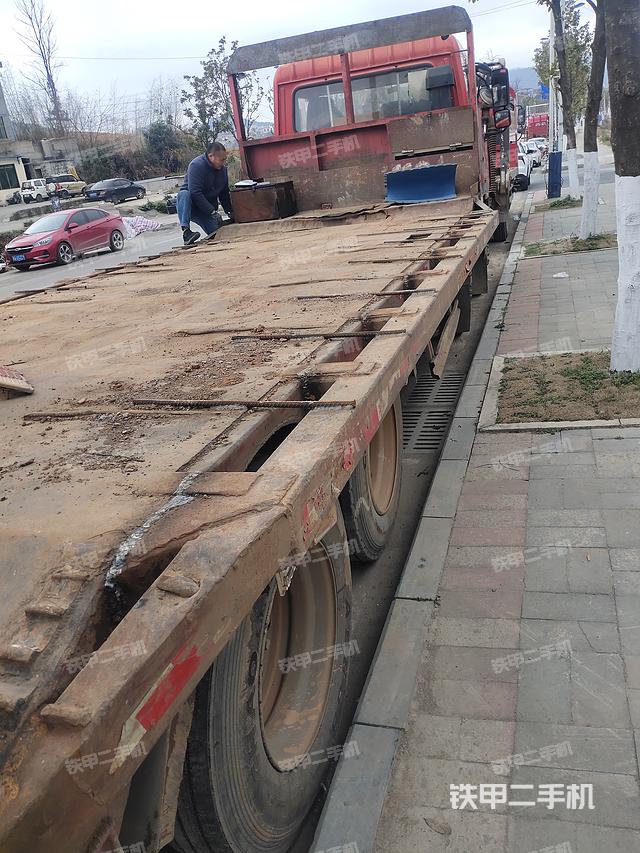 整机左侧（设备外观及核心部件）