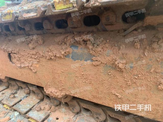 单侧履带整体（整机外观）