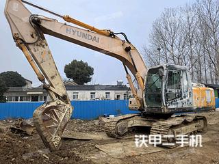 镇江现代R215-7挖掘机实拍图片