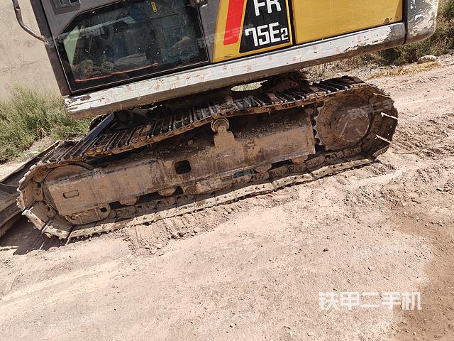 单侧履带整体（整机外观）