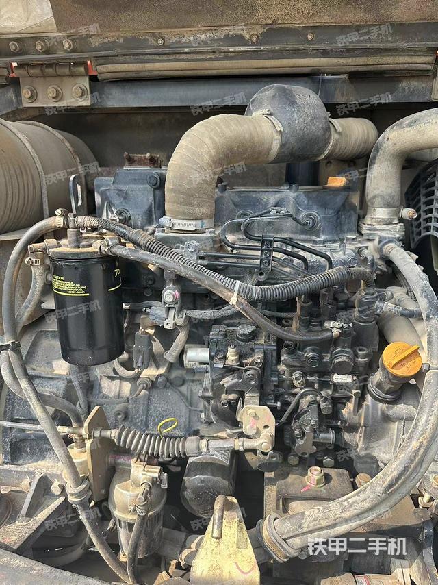 发动机整体俯视（整机外观）