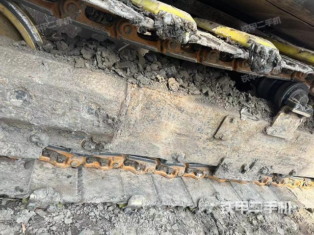 单侧履带整体（整机外观）