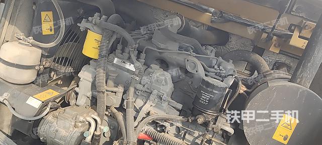 发动机整体俯视（整机外观）