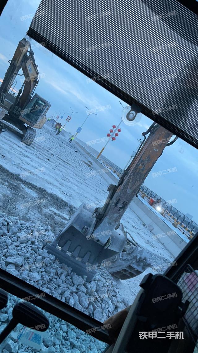 驾驶室整体（整机外观）