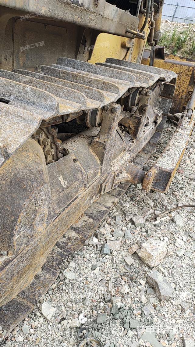 整机右侧（设备外观及核心部件）