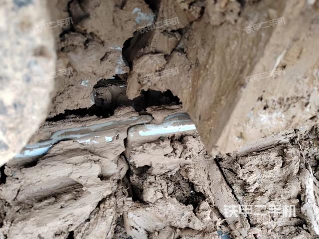 单侧履带整体（整机外观）