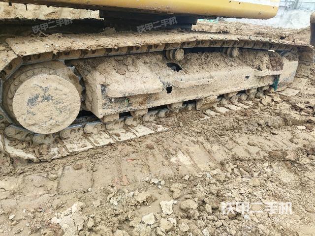 左侧履带整体 （行走机构）