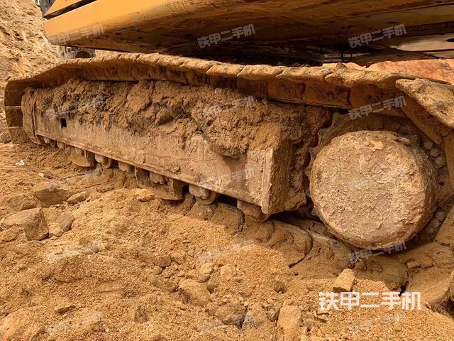 单侧履带整体（整机外观）