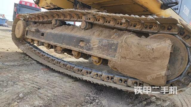 单侧履带整体（整机外观）