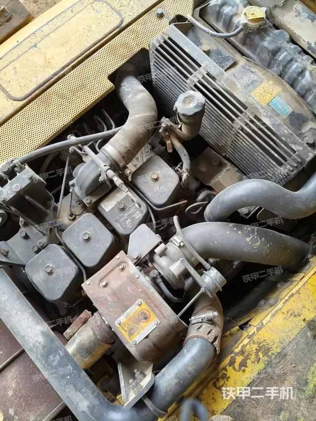 发动机整体俯视（整机外观）